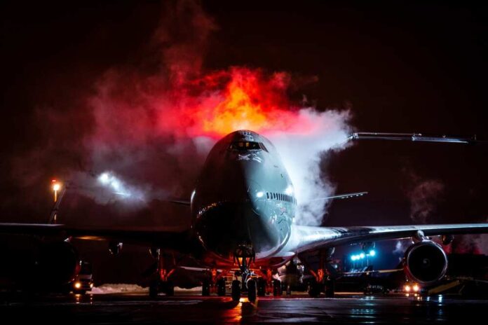 2424127671 featured image Boeing 737-800 Fire Incident at Denver International Airport