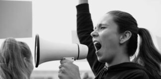 Federal Judge Halts Florida's HB 3 Social Media Age Restrictions Amid Free Speech Concerns