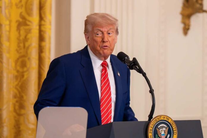 Trump's Deportation Threat Against Elon Musk: Political Tensions