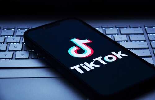 shutterstock_2560084537.jpg tiktok