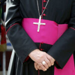 Pope’s Dramatic Gesture Ignites Cultural Firestorm Pope's Dramatic Gesture Ignites Cultural Firestorm