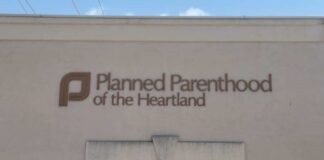 Planned Parenthood cuts Iowa City clinic amid funding struggles